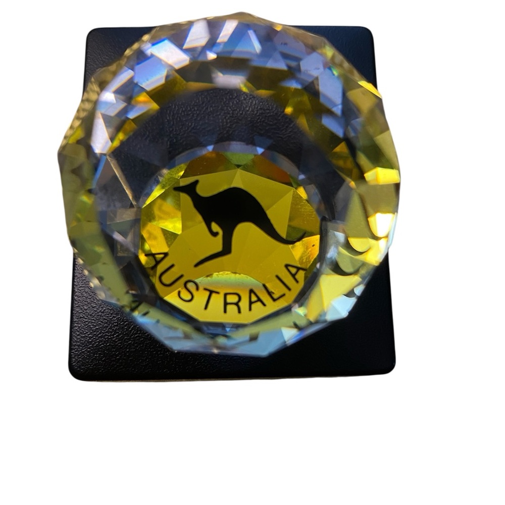 Crystal Paperweight with Australian kangaroo Vintage in box